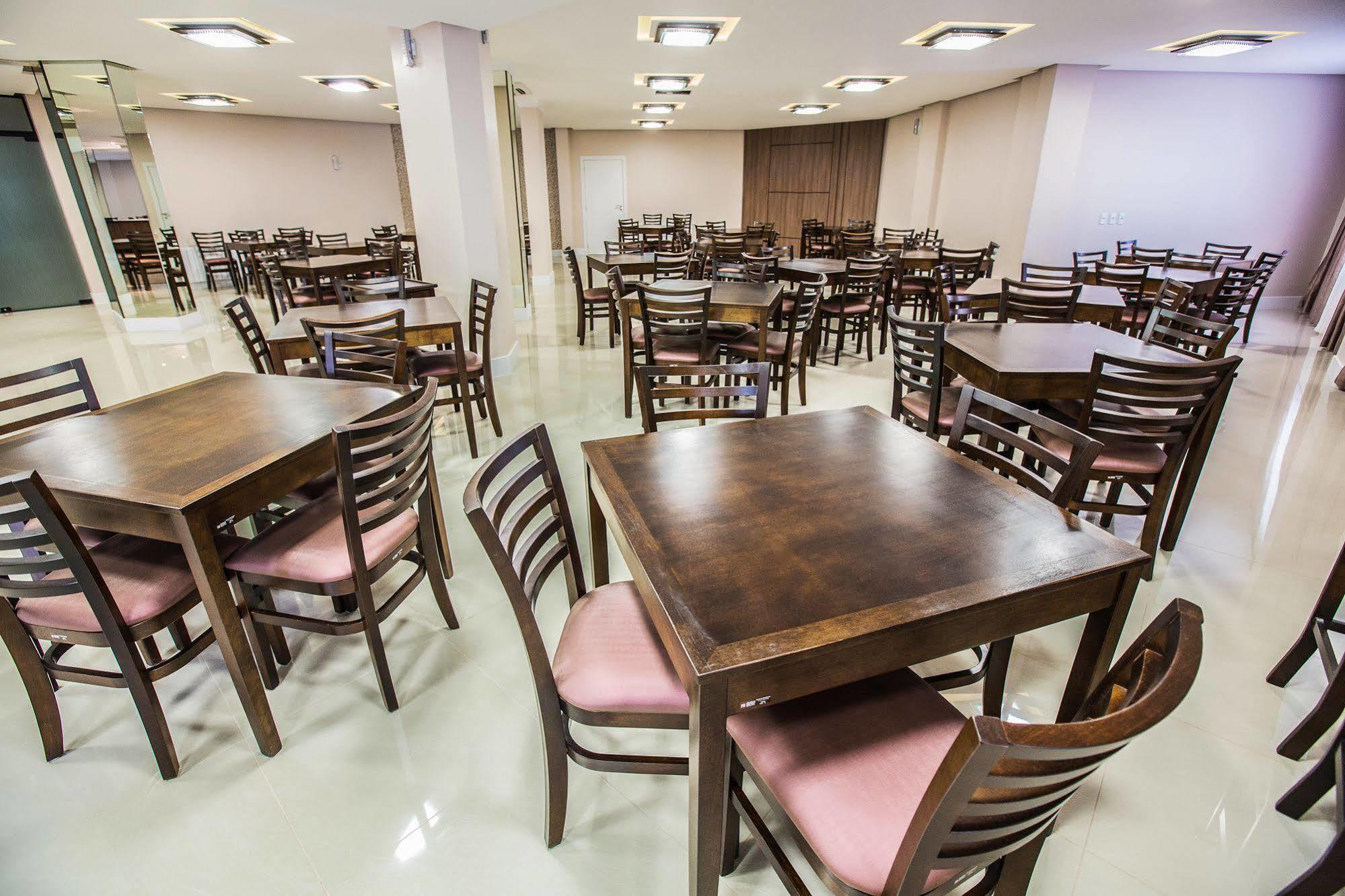 Gaboardi Park Hotel Куритибанос Екстериор снимка