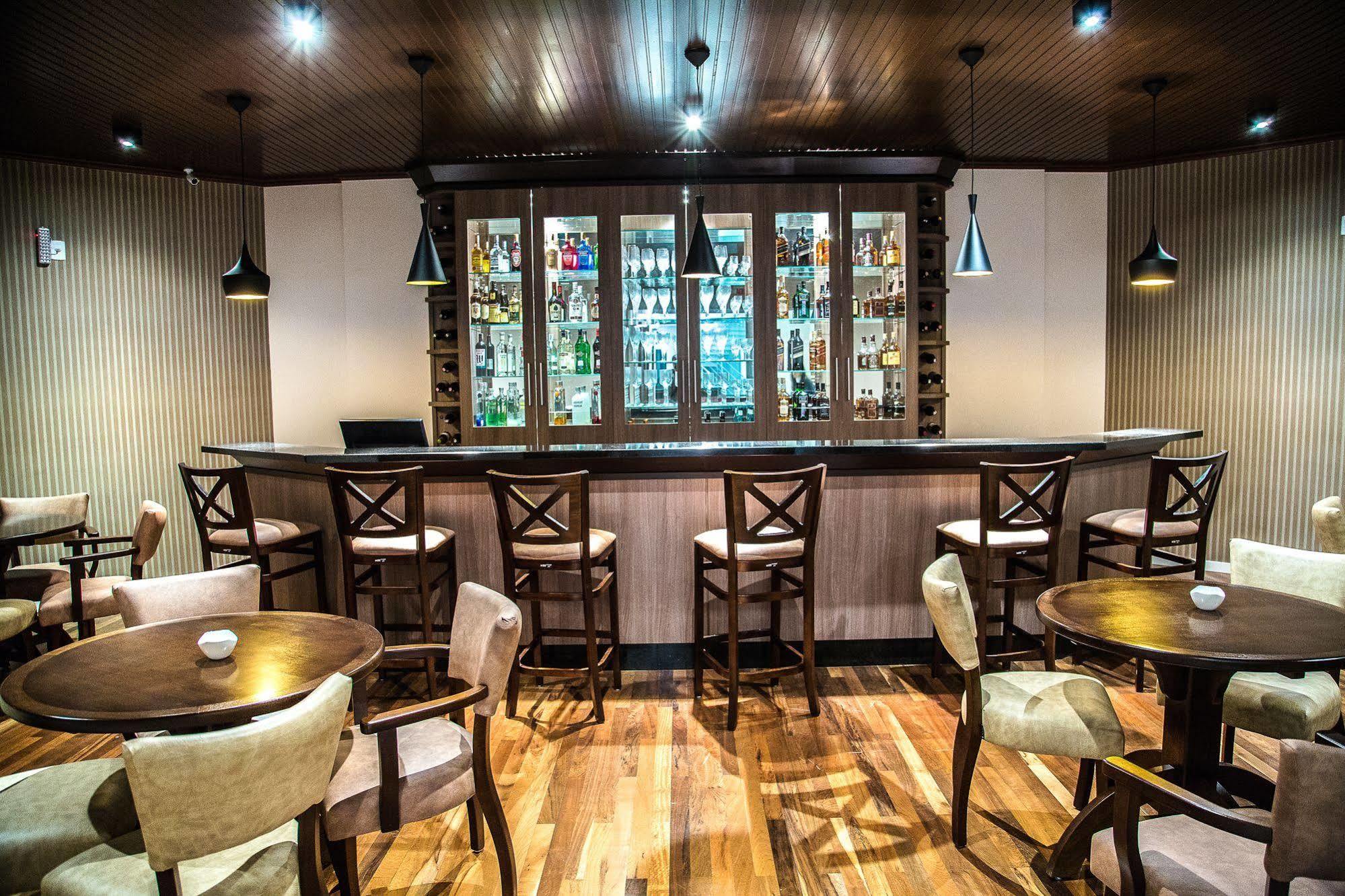 Gaboardi Park Hotel Куритибанос Екстериор снимка